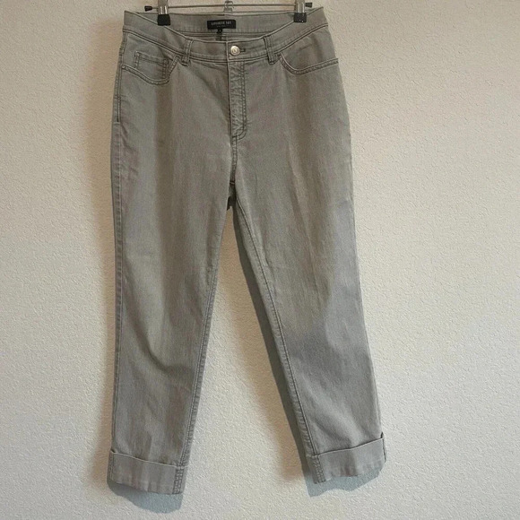 Lafayette 148 New York  High Waist Ankle Straight Leg Jeans Size 8 Gray - Picture 1 of 10